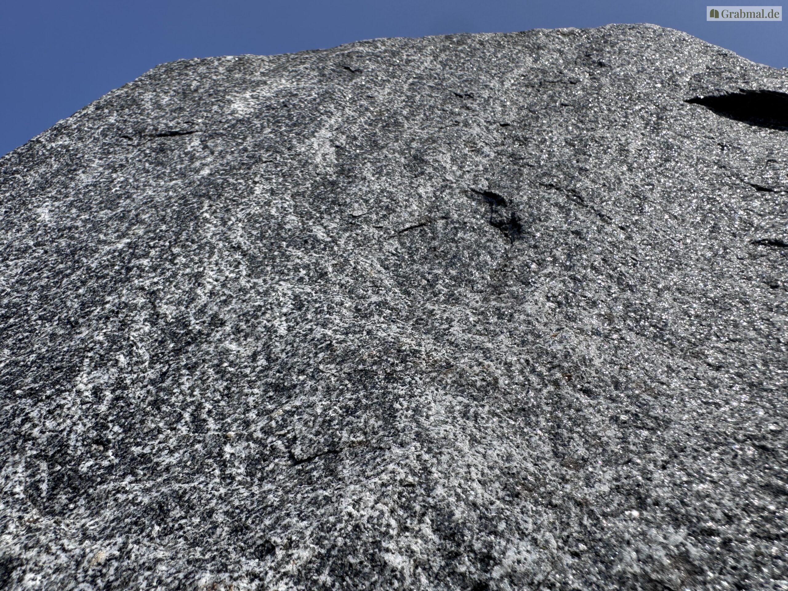 Grabstein Felsen 0398 – Bild 6