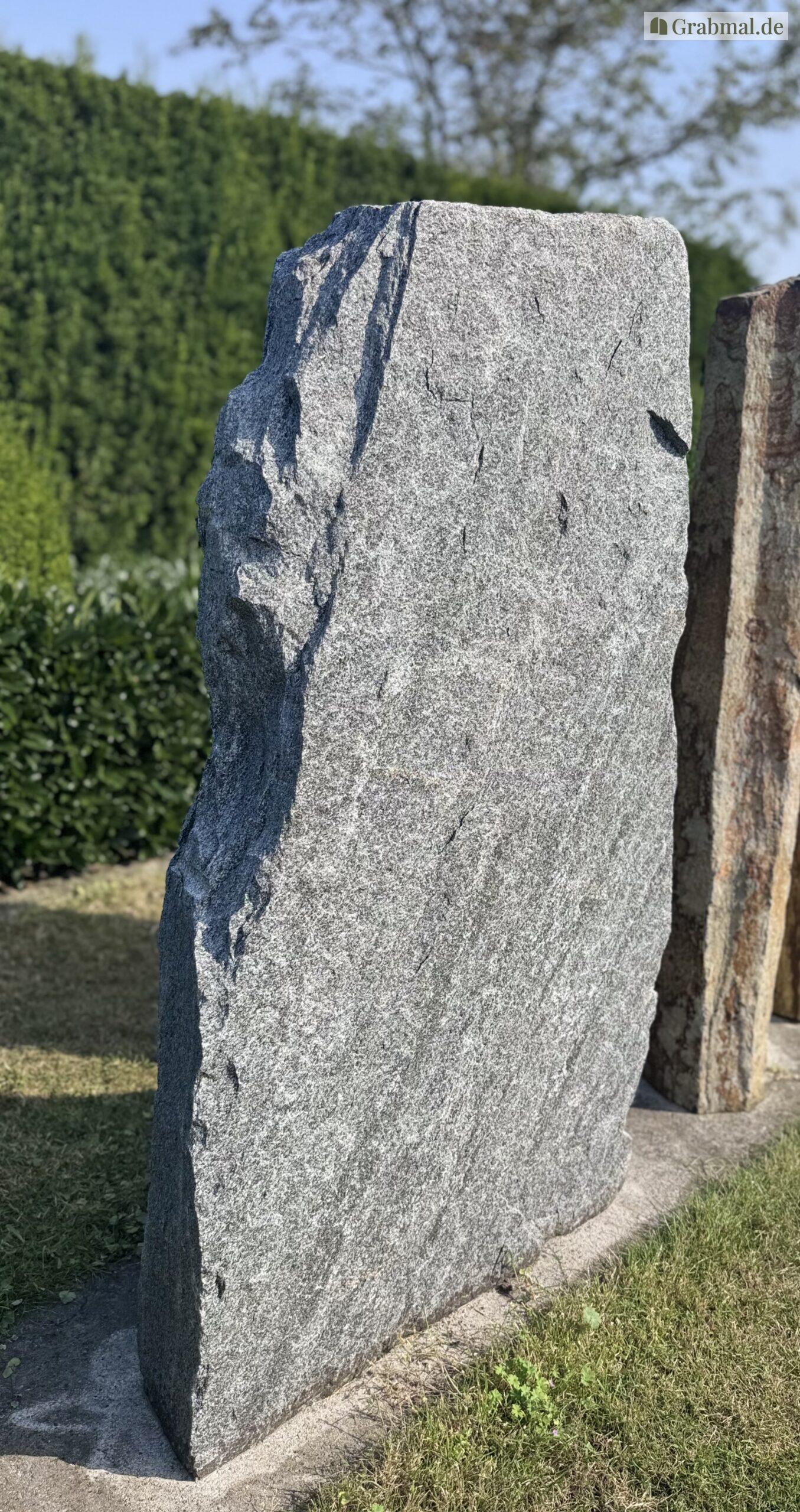 Grabstein Felsen 0398 – Bild 4