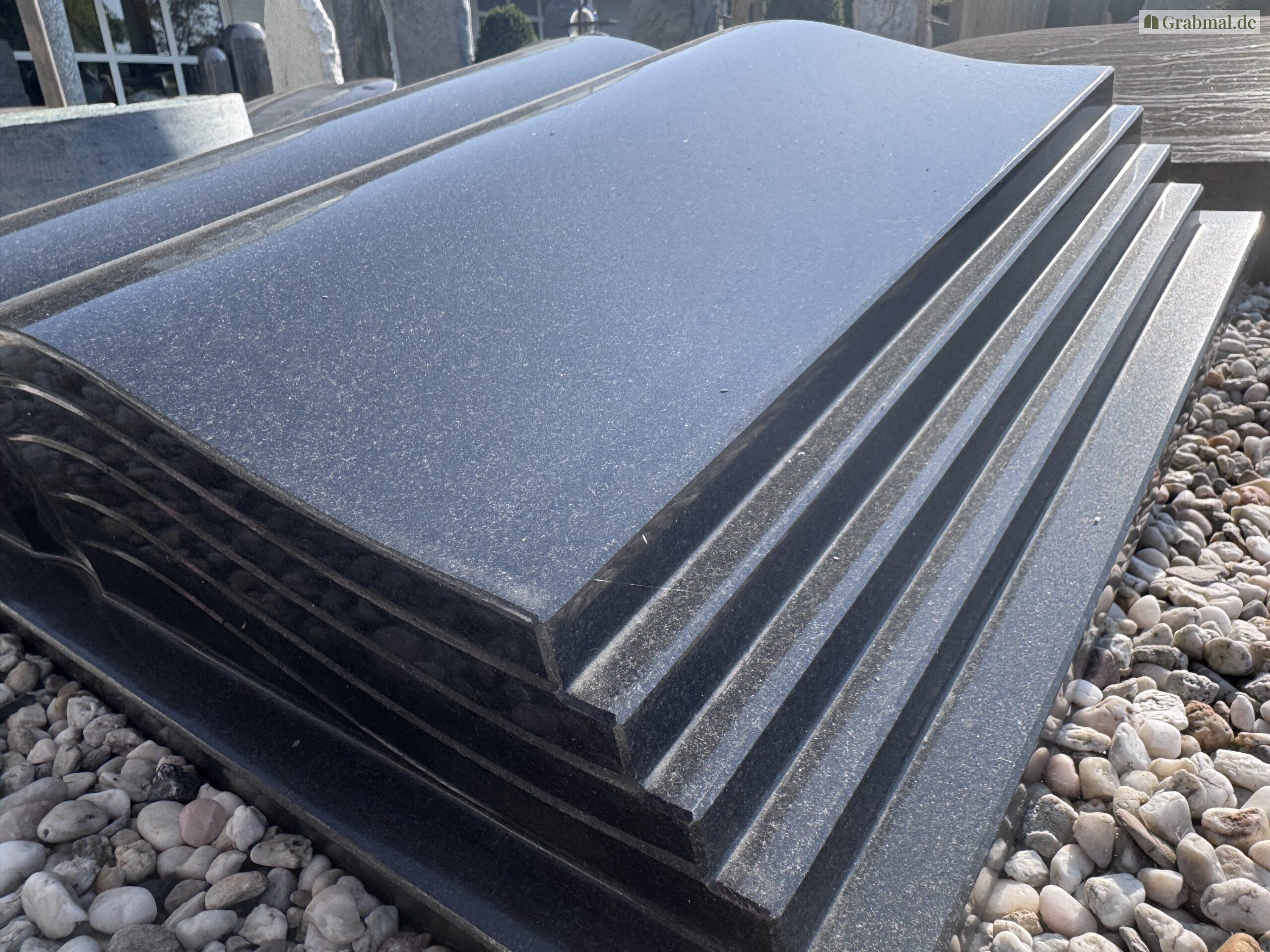 Grabstein Liegestein 0046 – Bild 3