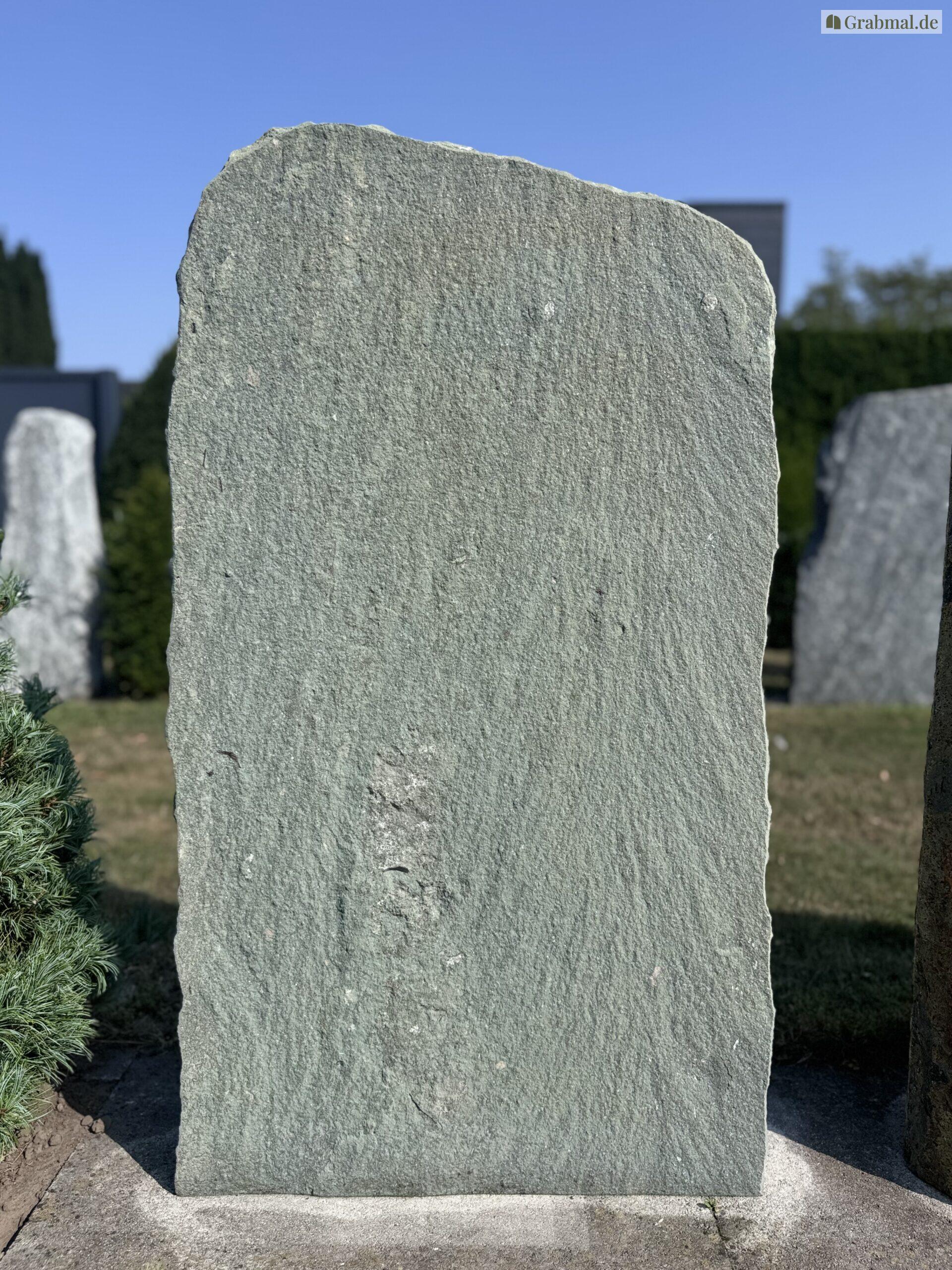 Grabstein Felsen 0710 – Bild 3