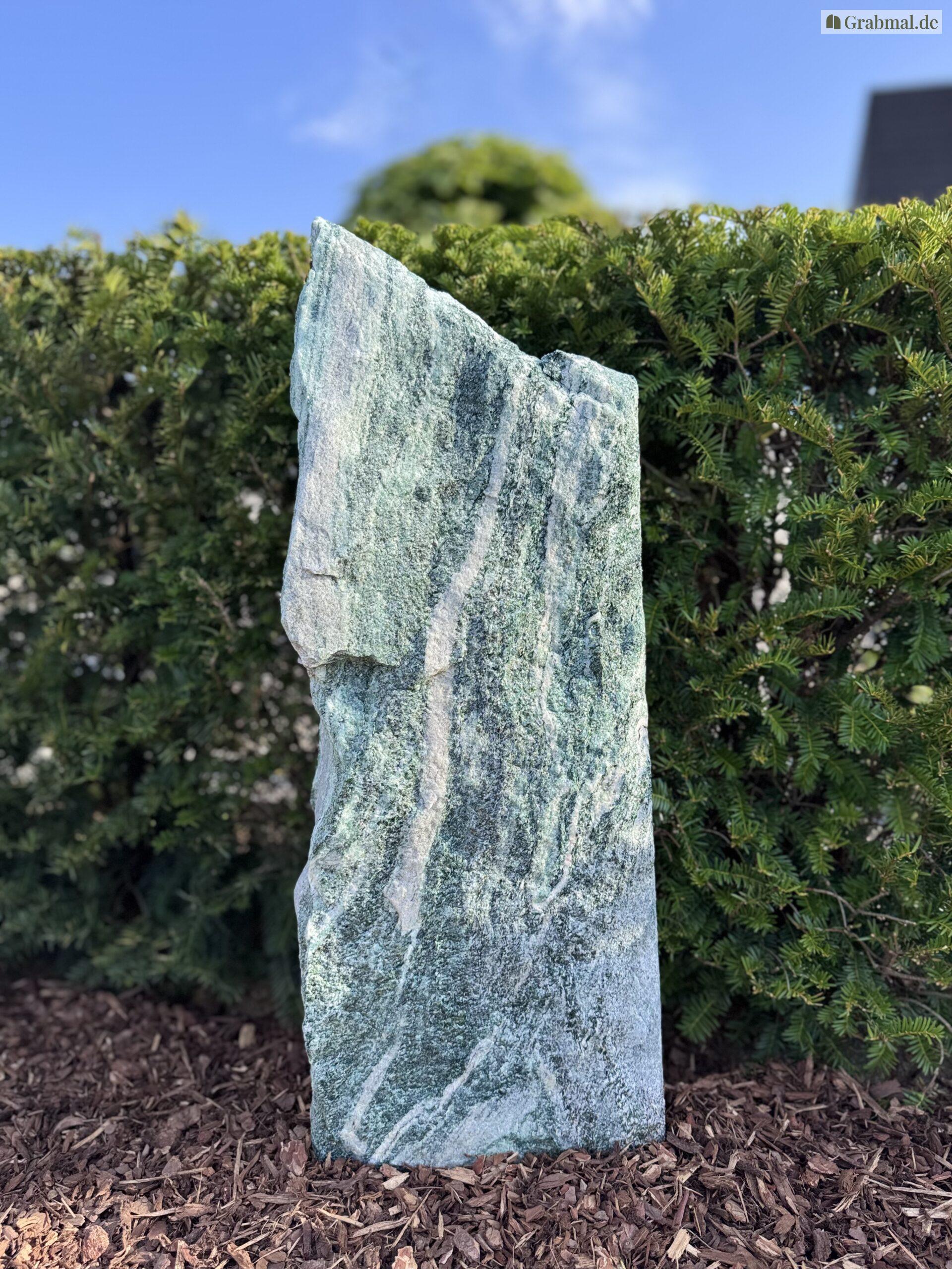Grabstein Urnenstein Felsen 0036 – Bild 3