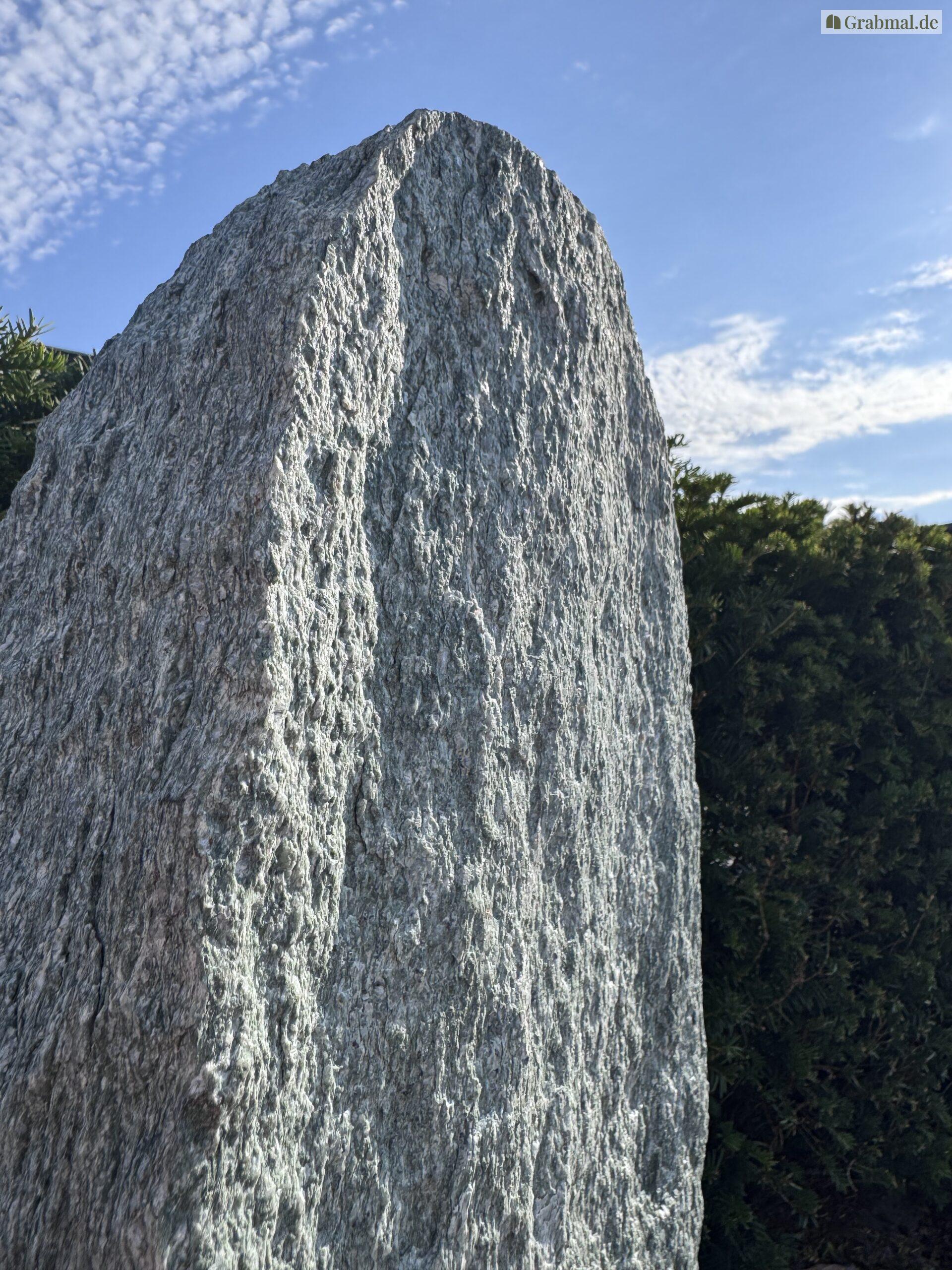 Grabstein Urnenstein Felsen 0037 – Bild 6