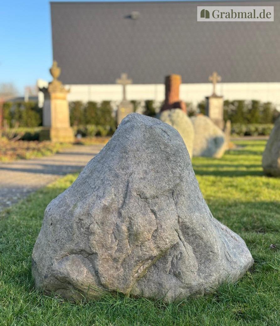 Grabstein Findling 0749