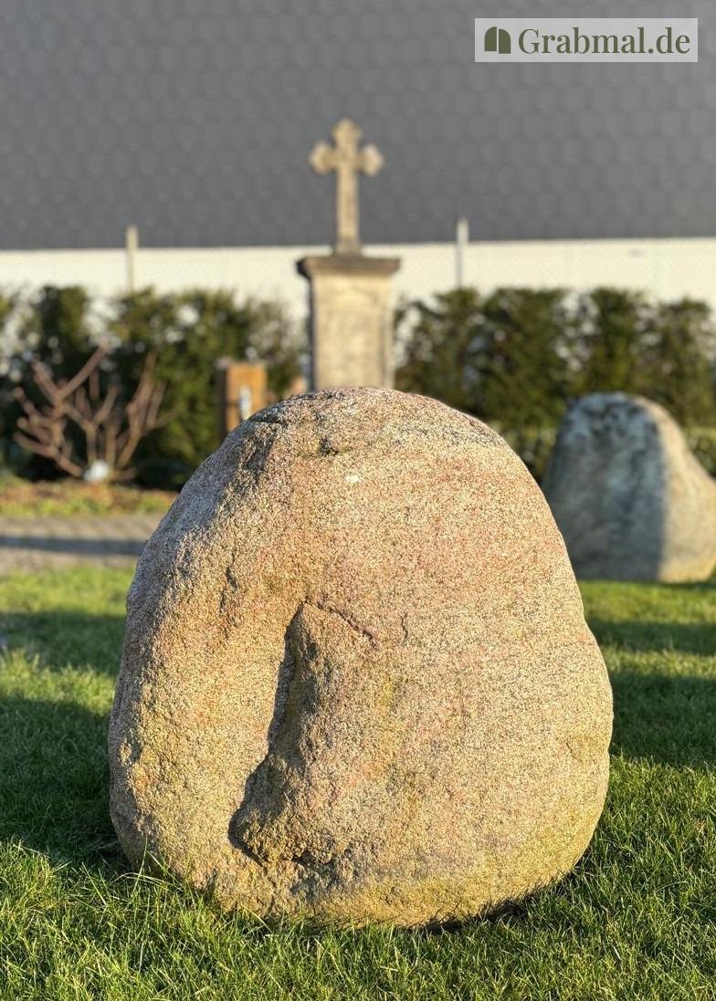 Grabstein Findling 1411