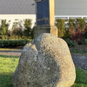 Grabstein Findling 0880