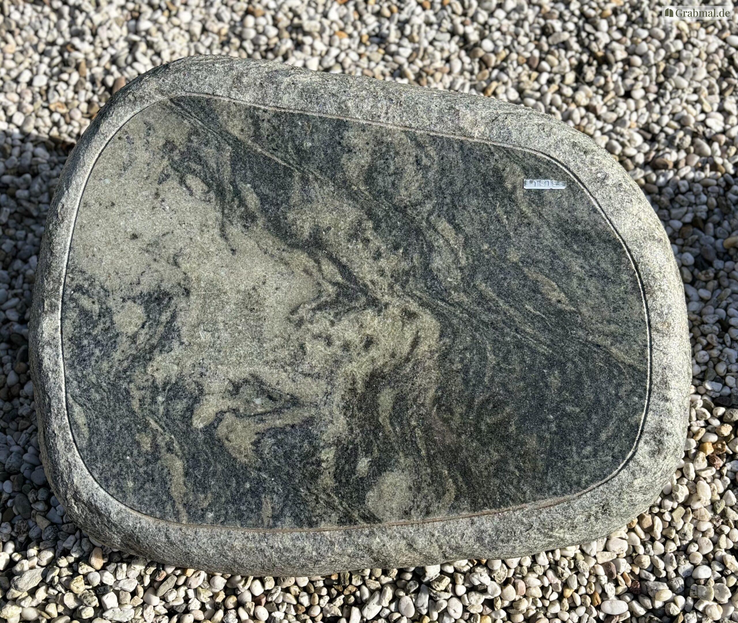 Grabstein Liegestein 1319 – Bild 2