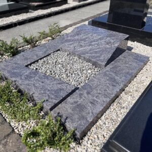 Grabstein Urnenanlage 0106