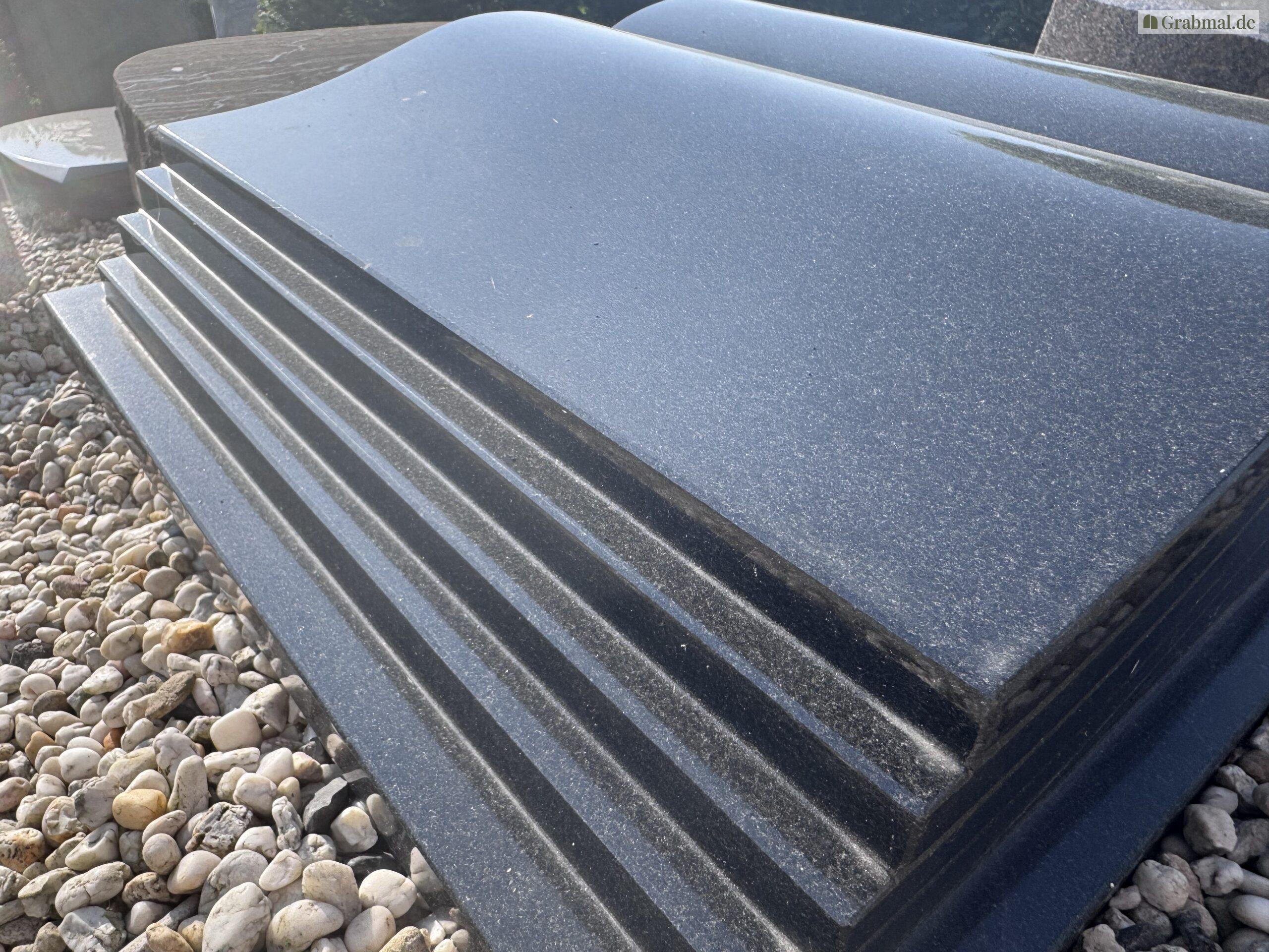 Grabstein Liegestein 0046 – Bild 4