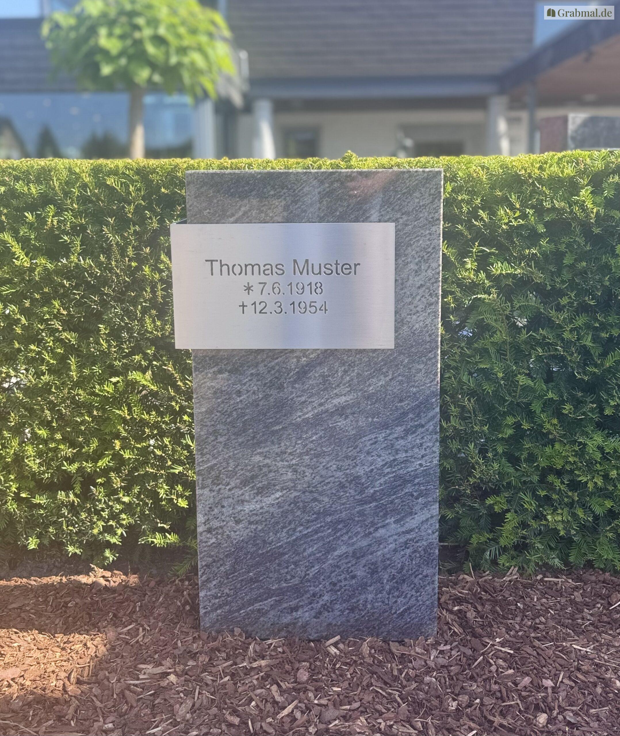 Grabstein Urnenstein 1006 – Bild 3