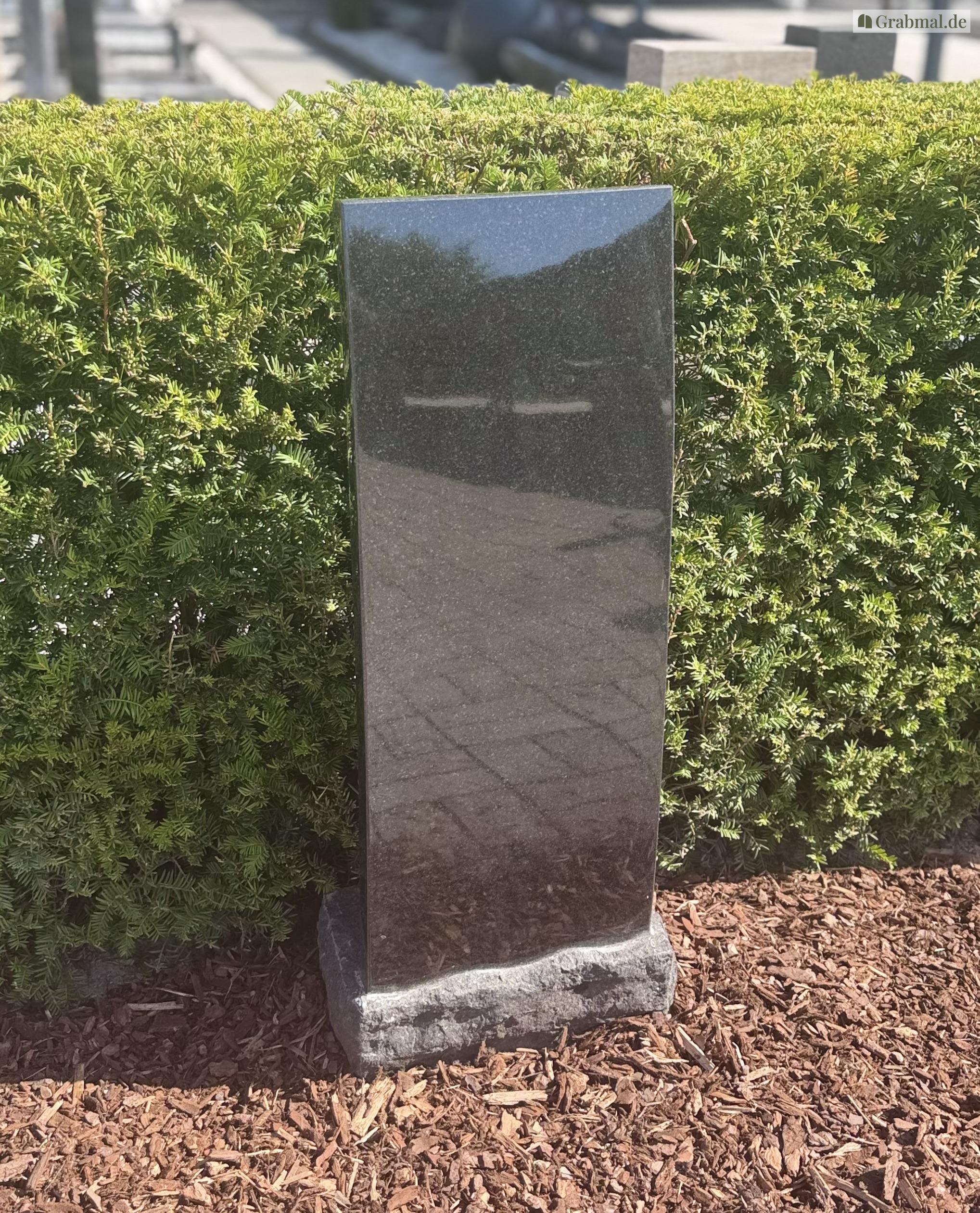 Grabstein Urnenstein 0686 – Bild 3