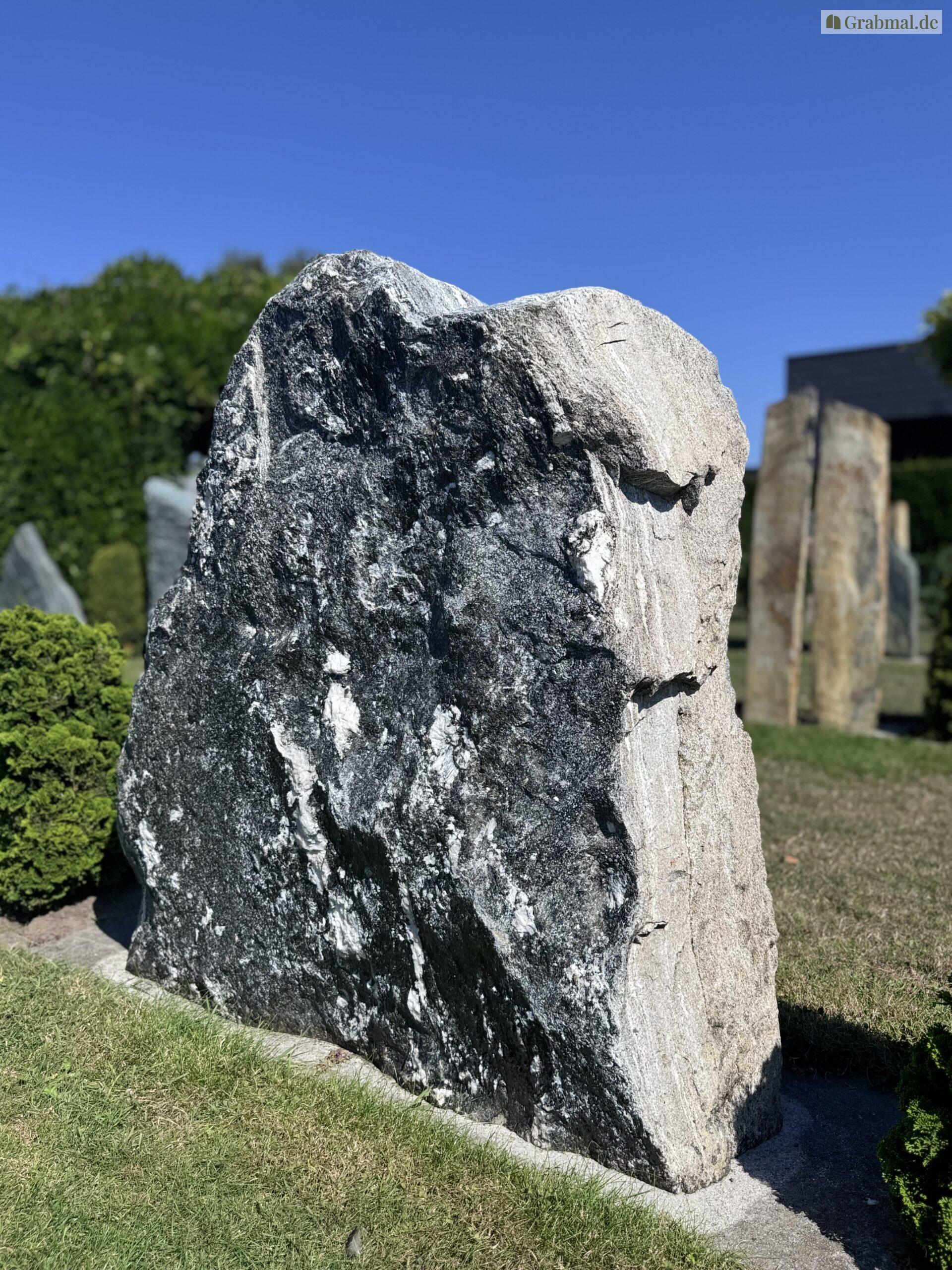 Grabstein Felsen 0762 – Bild 4
