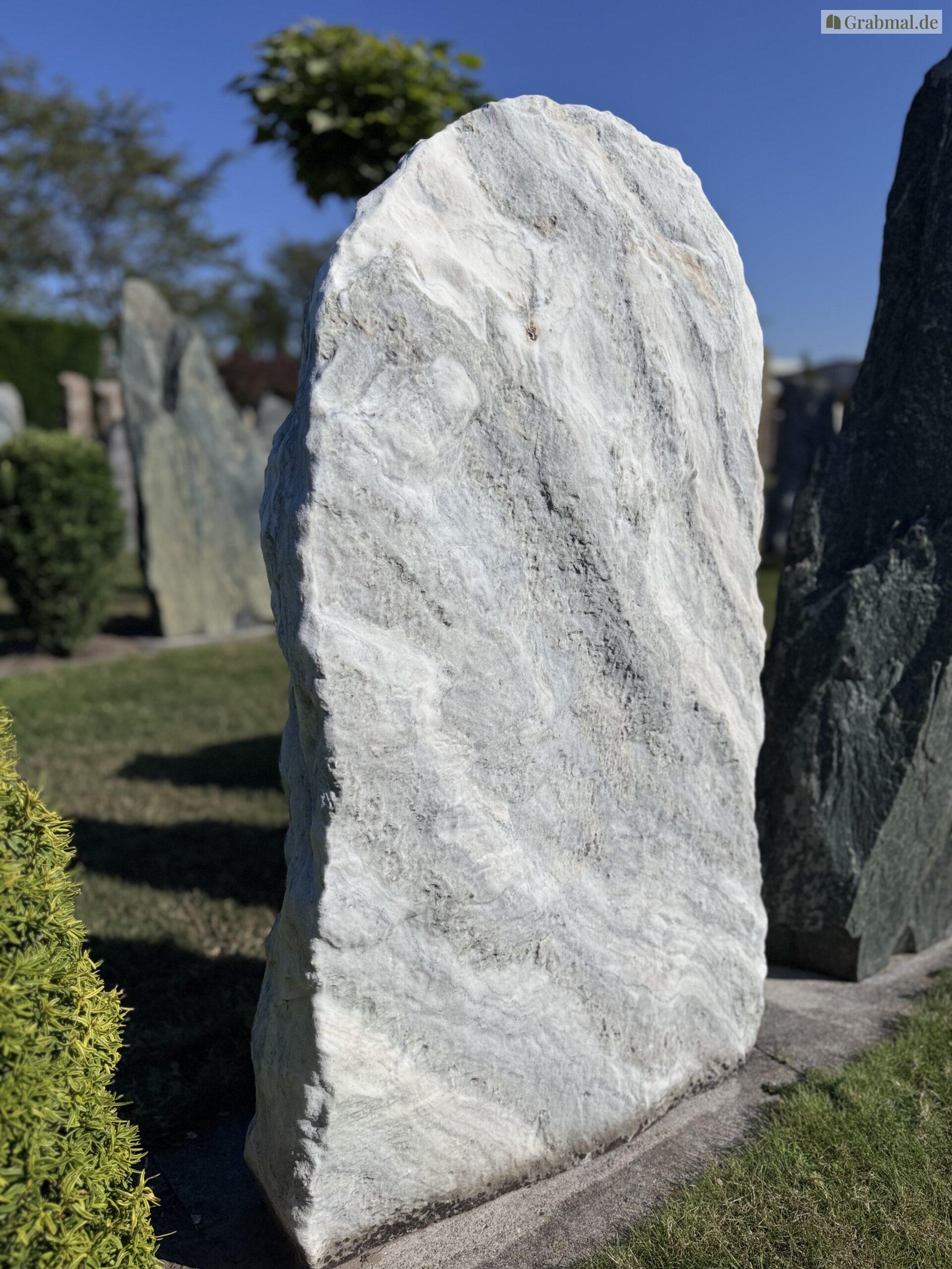 Grabstein Felsen 0921 – Bild 5