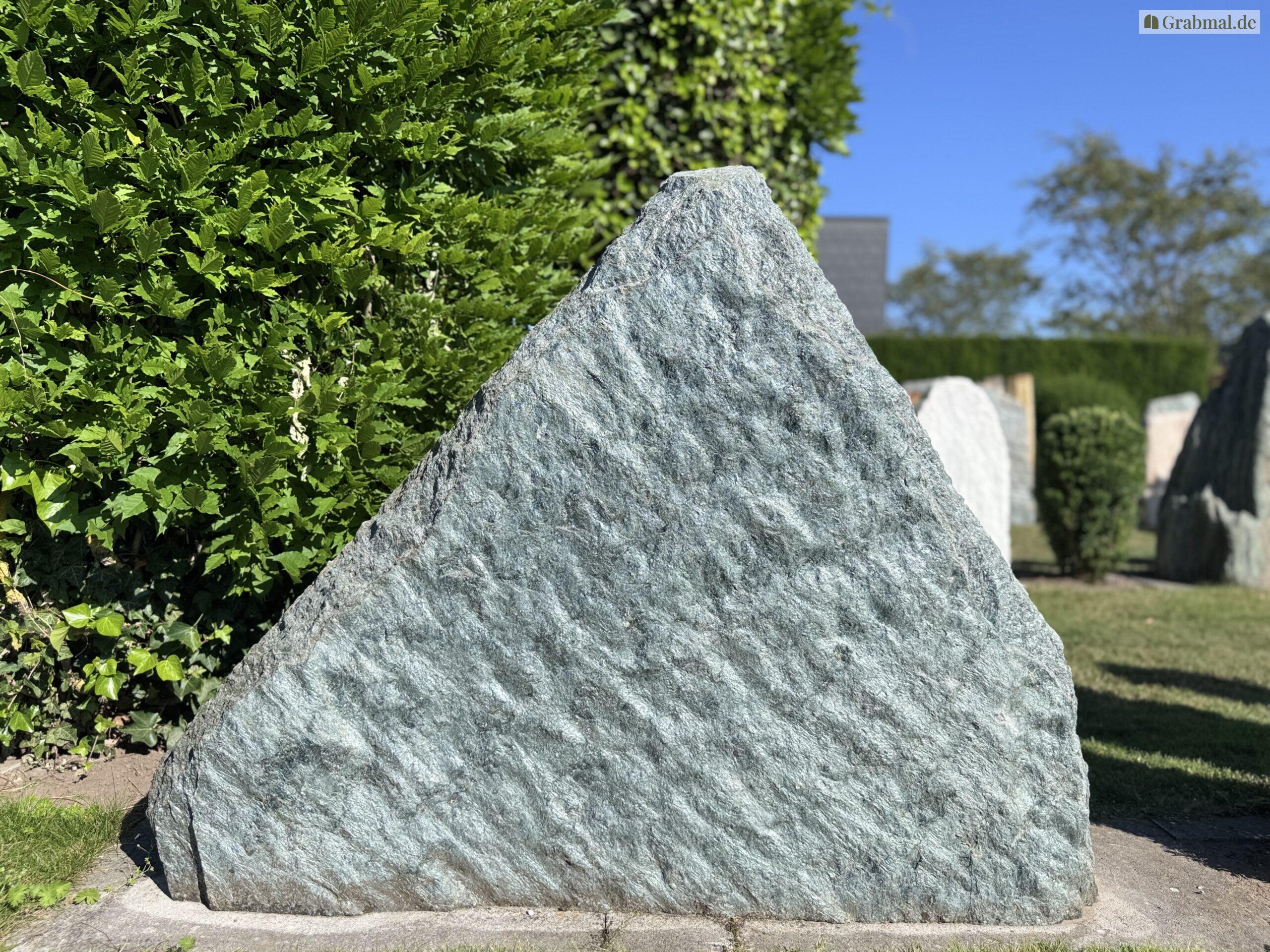 Grabstein Felsen 1010 – Bild 3