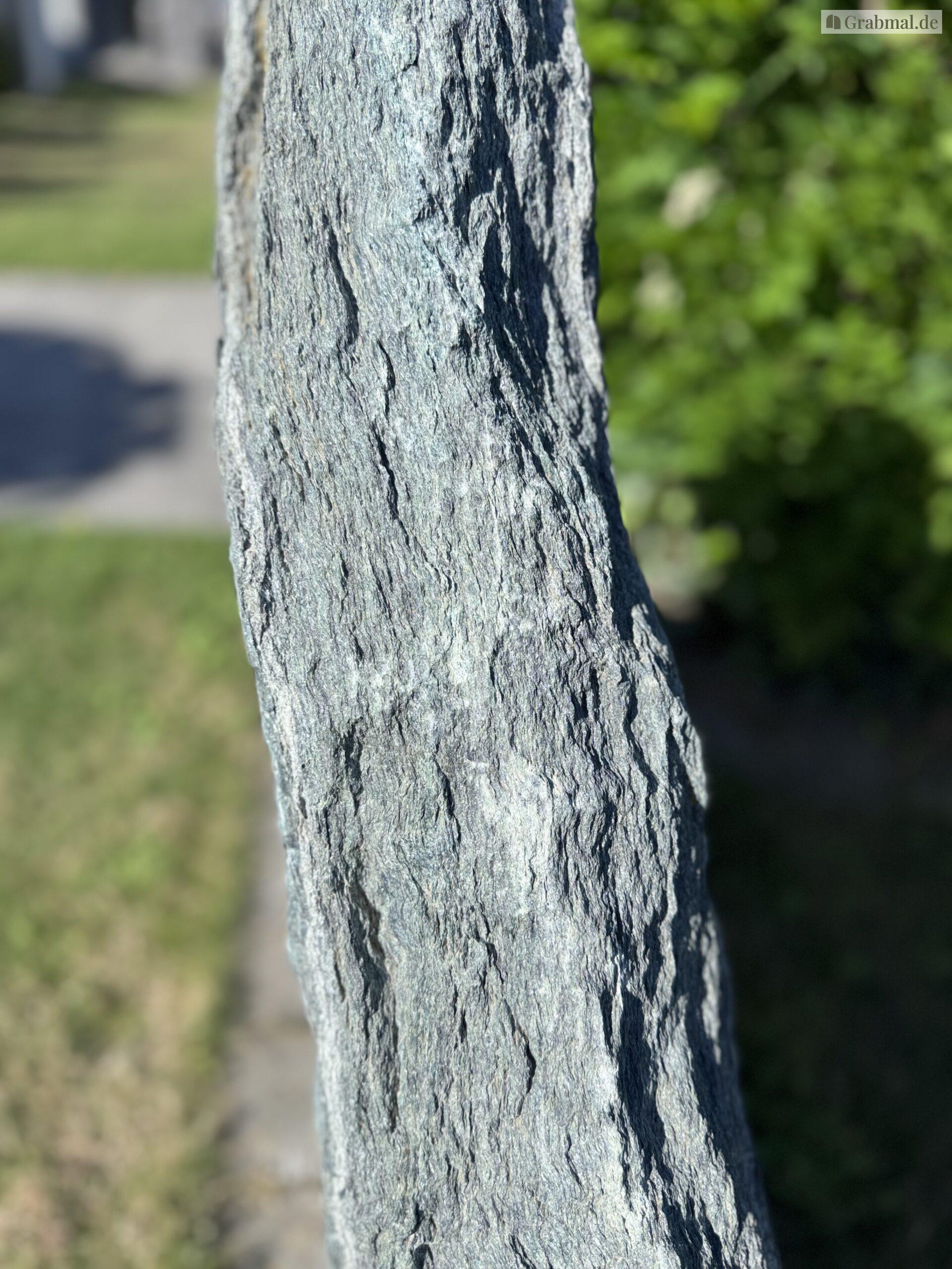 Grabstein Felsen 1010 – Bild 5